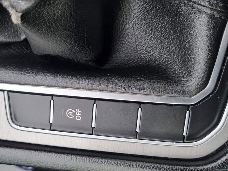 Volkswagen Passat 2.0 TDI S Euro 6 (s/s) 5dr 5dr Manual 2025