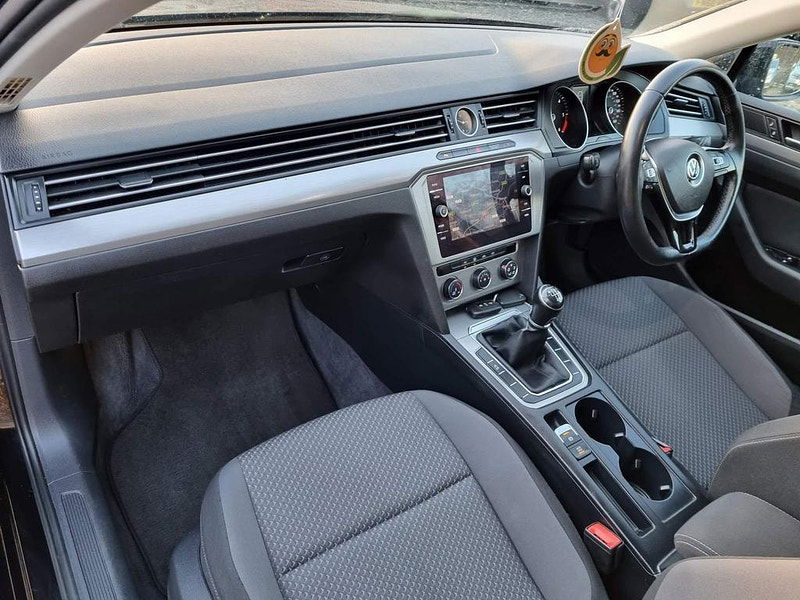 Volkswagen Passat 2.0 TDI S Euro 6 (s/s) 5dr 5dr Manual 2025