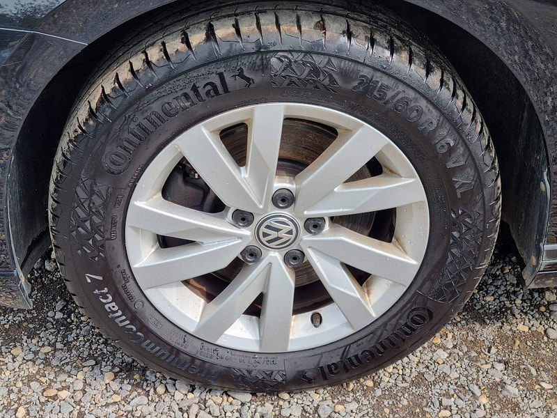 Volkswagen Passat 2.0 TDI S Euro 6 (s/s) 5dr 5dr Manual 2025