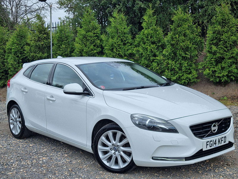 Volvo V40 2.0 D3 SE Lux Nav Euro 5 (s/s) 5dr 5dr Manual 2025