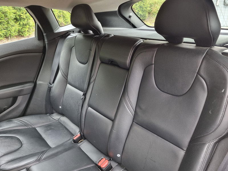 Volvo V40 2.0 D3 SE Lux Nav Euro 5 (s/s) 5dr 5dr Manual 2025