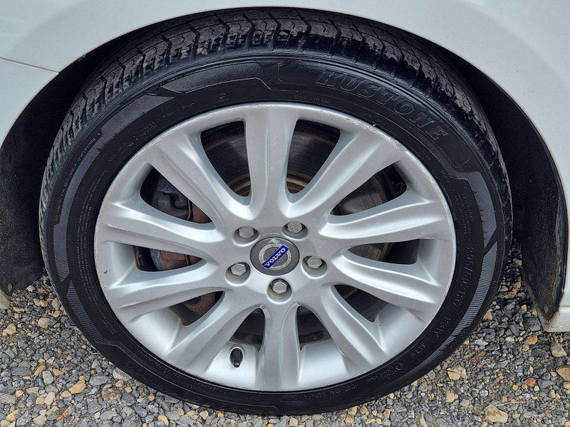 Volvo V40 2.0 D3 SE Lux Nav Euro 5 (s/s) 5dr 5dr Manual 2025