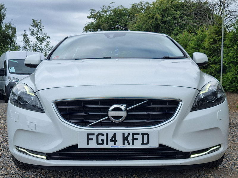 Volvo V40 2.0 D3 SE Lux Nav Euro 5 (s/s) 5dr 5dr Manual 2025