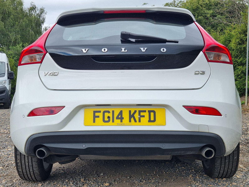 Volvo V40 2.0 D3 SE Lux Nav Euro 5 (s/s) 5dr 5dr Manual 2025
