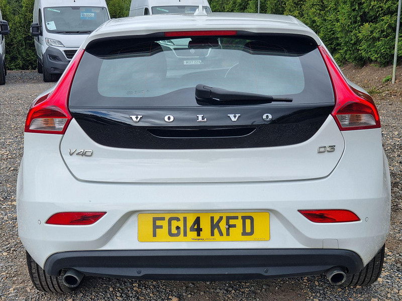 Volvo V40 2.0 D3 SE Lux Nav Euro 5 (s/s) 5dr 5dr Manual 2025