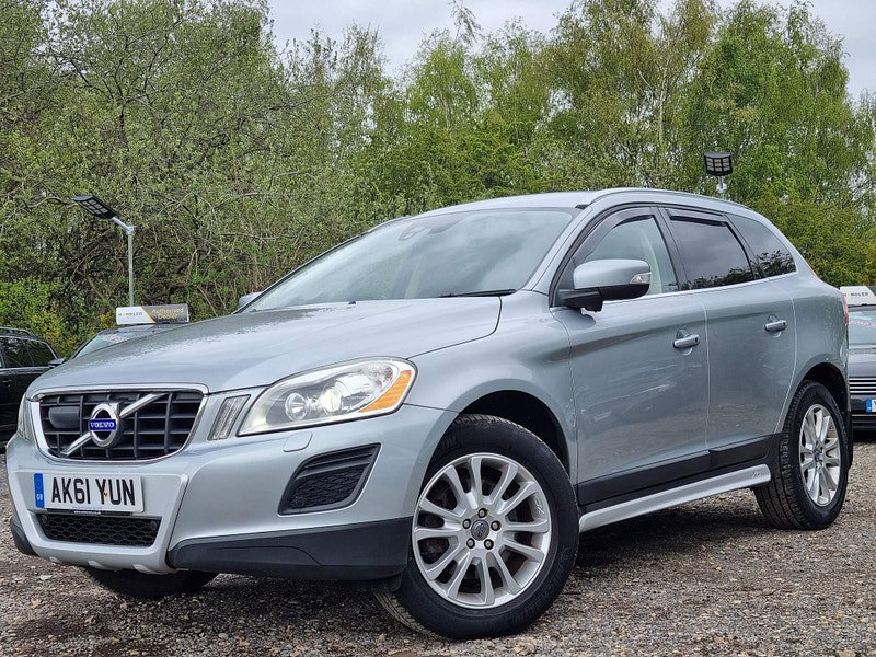 Volvo XC60 2.4 D5 SE Lux Geartronic AWD Euro 5 5dr 5dr Automatic 2024