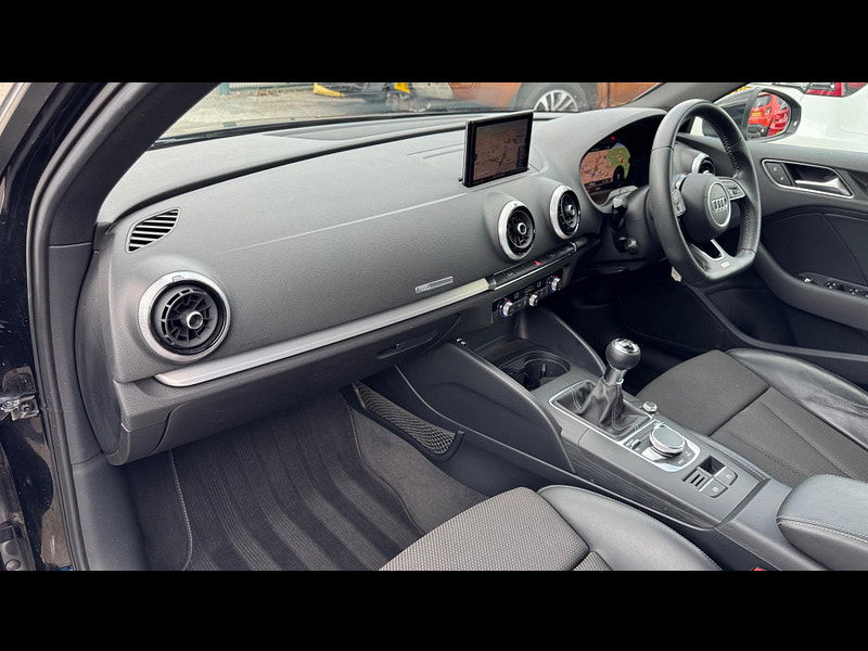 Audi A3 1.0 TFSI 30 S line Sportback Euro 6 (s/s) 5dr 5dr Manual 2025
