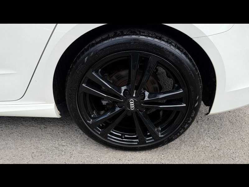 Audi A3 1.4 TFSI CoD S line Sportback 5dr Petrol Manual Euro 6 (s/s) (140 ps) 5dr Manual 2026