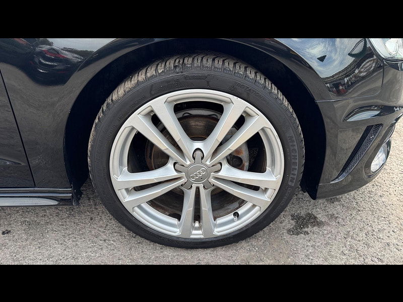 Audi A3 1.4 TFSI CoD S line Sportback Euro 6 (s/s) 5dr 5dr Manual 2025