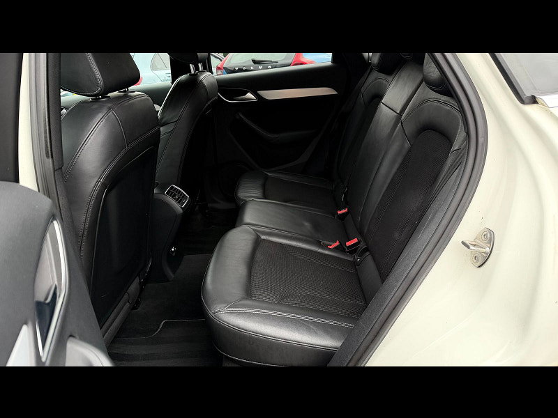 Audi Q3 2.0 TDI S line SUV 5dr Diesel Manual Euro 5 (s/s) (140 ps) 5dr Manual 2026