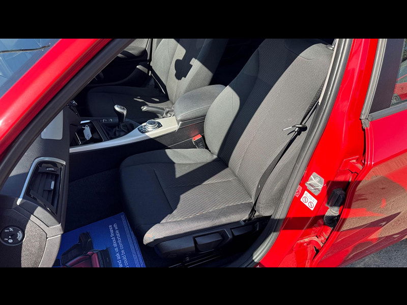 BMW 1 Series 1.5 116d SE Business Euro 6 (s/s) 5dr 5dr Manual 2025