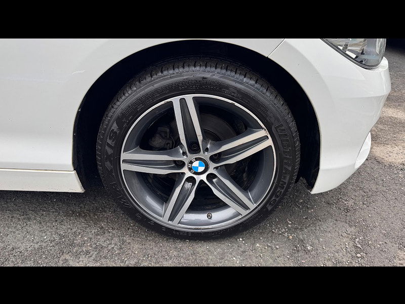 BMW 1 Series 2.0 118d Sport Euro 6 (s/s) 5dr 5dr Manual 2025