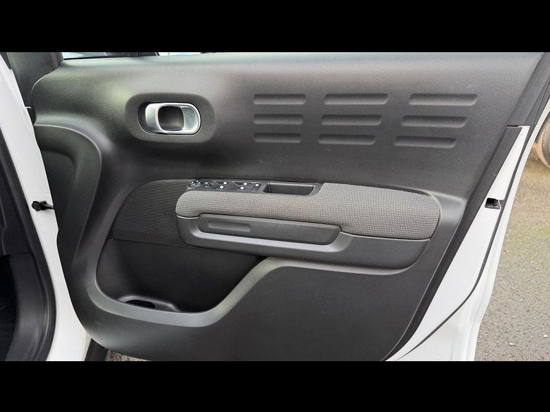 Citroen C3 Aircross 1.2 PureTech Flair Euro 6 5dr 5dr Manual 2026