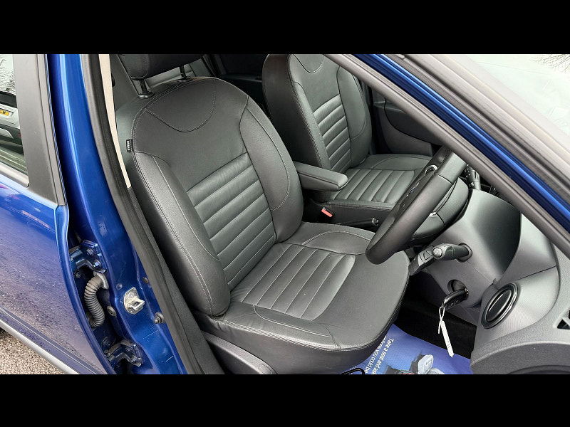 Dacia Logan MCV 0.9 TCe Comfort Estate 5dr Petrol Manual Euro 6 (s/s) (90 ps) 5dr Manual 2026