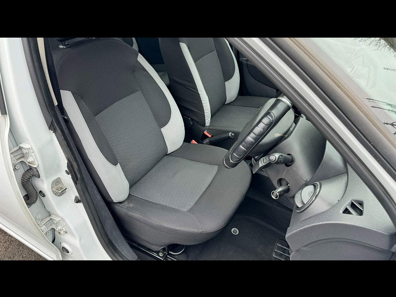 Dacia Sandero 1.2 Ambiance Euro 5 5dr 5dr Manual 2025