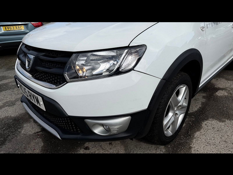Dacia Sandero Stepway 0.9 TCe Ambiance Hatchback 5dr Petrol Manual Euro 6 (s/s) (90 ps) 5dr Manual 2026