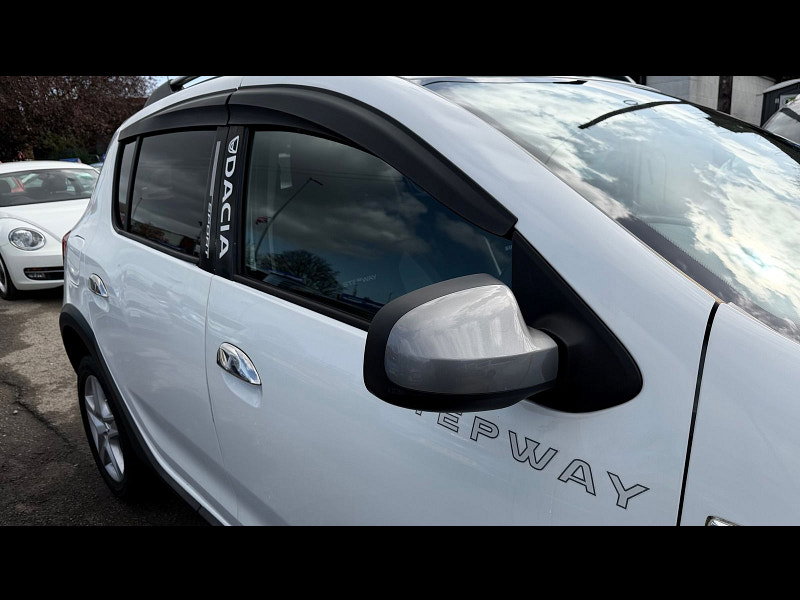 Dacia Sandero Stepway 0.9 TCe Ambiance Hatchback 5dr Petrol Manual Euro 6 (s/s) (90 ps) 5dr Manual 2026