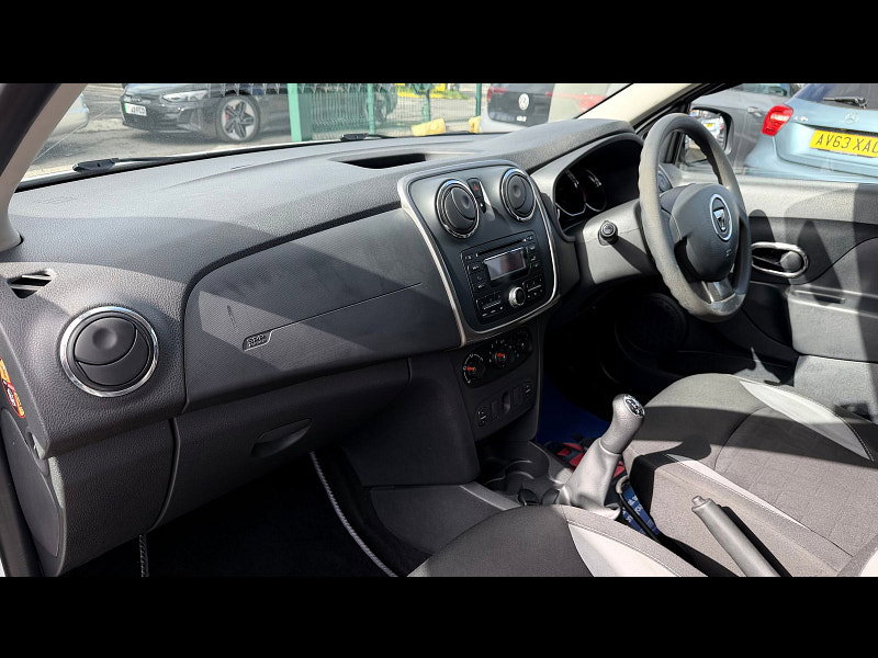 Dacia Sandero Stepway 0.9 TCe Ambiance Hatchback 5dr Petrol Manual Euro 6 (s/s) (90 ps) 5dr Manual 2026