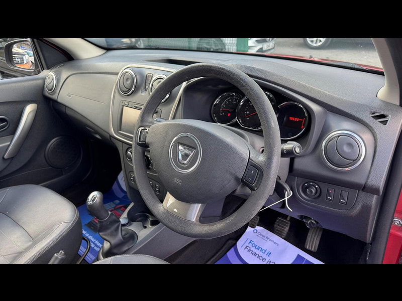 Dacia Sandero Stepway 0.9 TCe Laureate Euro 5 5dr 5dr Manual 2025