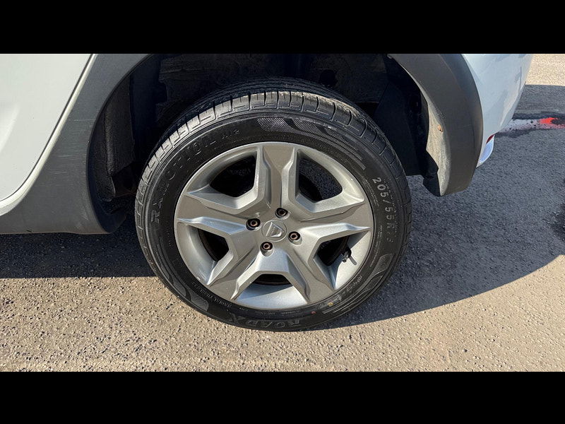 Dacia Sandero Stepway 1.5 dCi Laureate Euro 6 (s/s) 5dr 5dr Manual 2025
