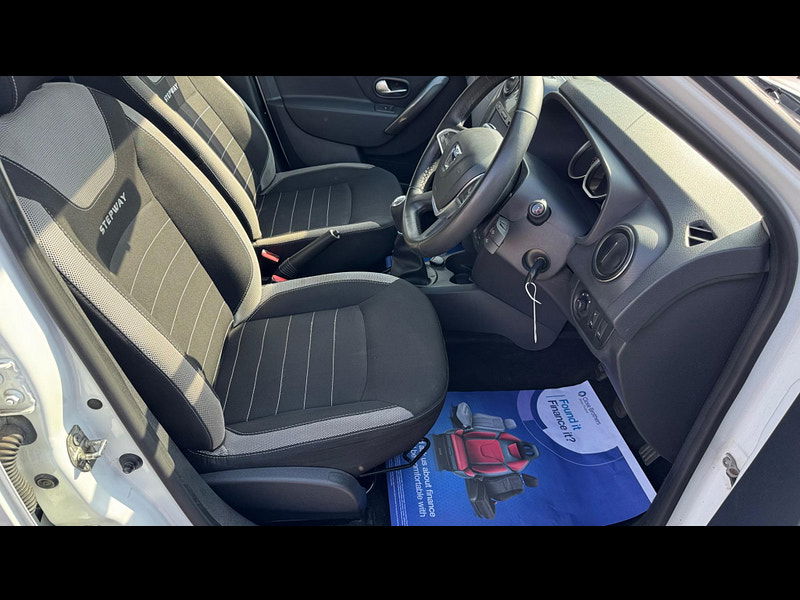 Dacia Sandero Stepway 1.5 dCi Laureate Euro 6 (s/s) 5dr 5dr Manual 2025