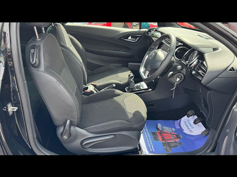 DS Automobiles DS 3 1.2 PureTech DStyle Nav Euro 6 (s/s) 3dr 3dr Manual 2025