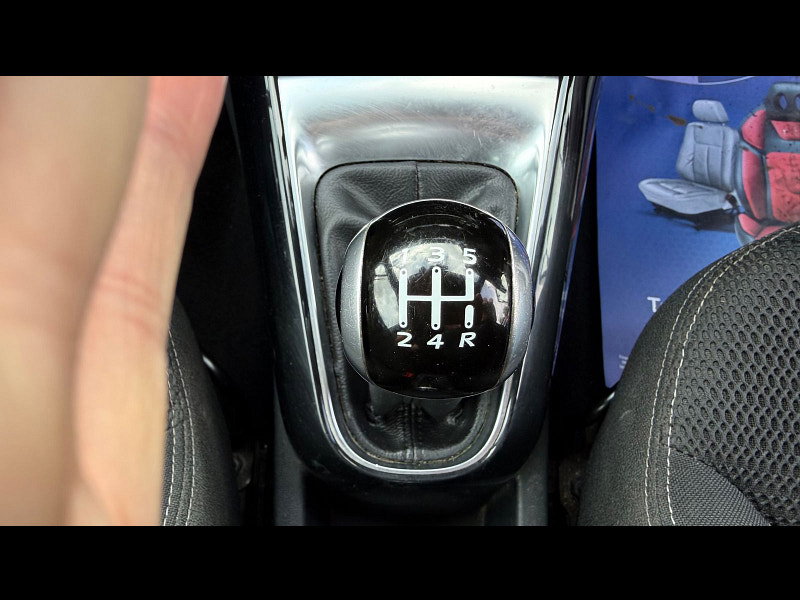 DS Automobiles DS 3 1.6 BlueHDi DStyle Hatchback 3dr Diesel Manual Euro 6 (s/s) (100 ps) 3dr Manual 2026