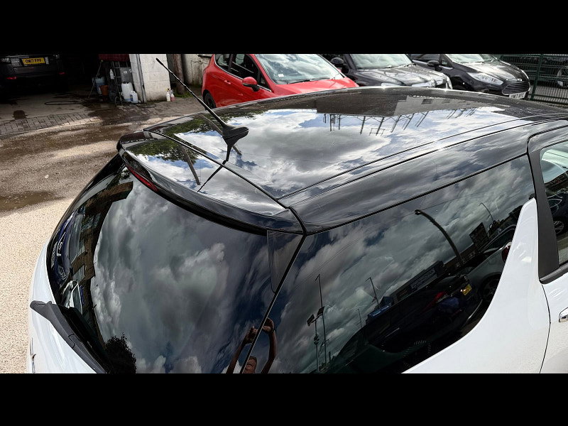 DS Automobiles DS 3 1.6 BlueHDi DStyle Hatchback 3dr Diesel Manual Euro 6 (s/s) (100 ps) 3dr Manual 2026