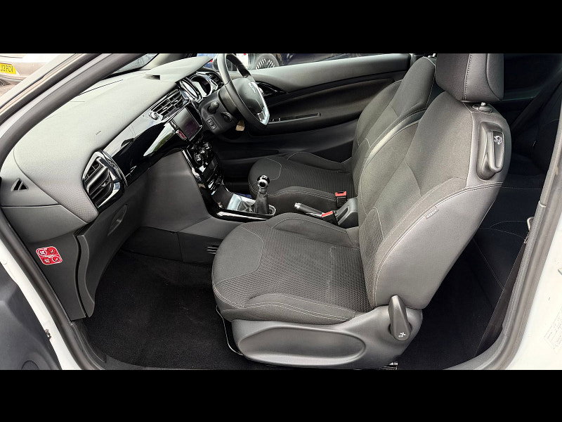 DS Automobiles DS 3 1.6 BlueHDi DStyle Hatchback 3dr Diesel Manual Euro 6 (s/s) (100 ps) 3dr Manual 2026
