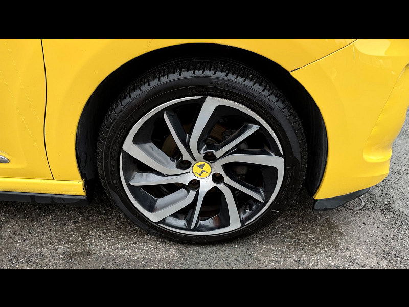 DS Automobiles DS 3 1.6 BlueHDi DStyle Nav Hatchback 3dr Diesel Manual Euro 6 (s/s) (100 ps) 3dr Manual 2026