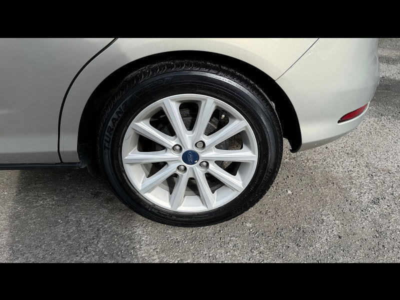 Ford B-Max 1.6 Titanium MPV 5dr Petrol Powershift Euro 5 (105 ps) 5dr Automatic 2026