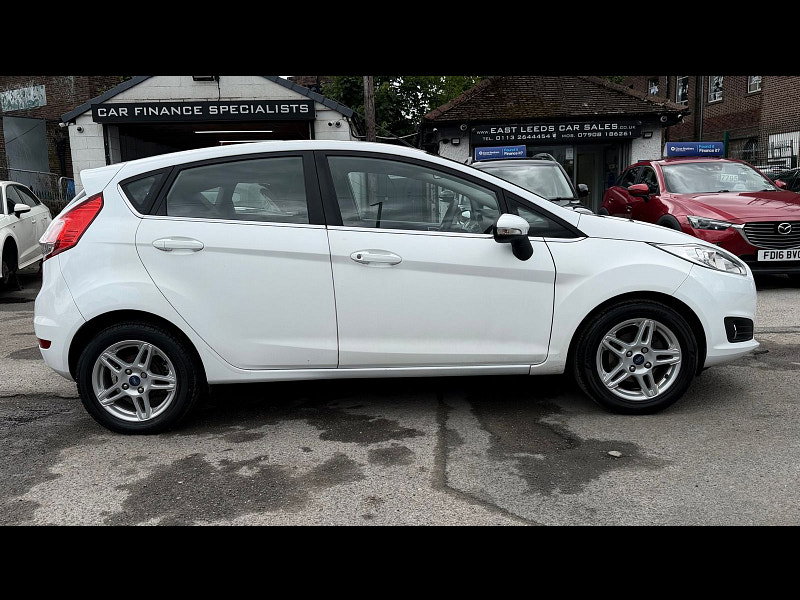 Ford Fiesta 1.0 Zetec Hatchback 5dr Petrol Manual Euro 5 (s/s) (80 ps) 5dr Manual 2026