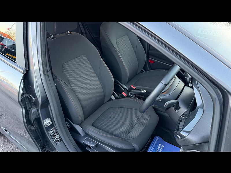 Ford Fiesta 1.0T EcoBoost ST-Line Euro 6 (s/s) 5dr 5dr Manual 2025