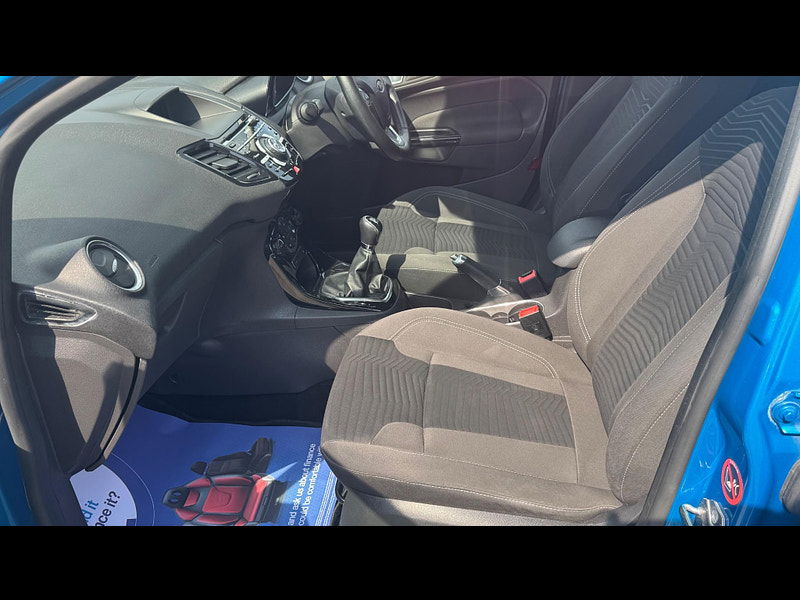 Ford Fiesta 1.0T EcoBoost Titanium Euro 5 (s/s) 5dr 5dr Manual 2025