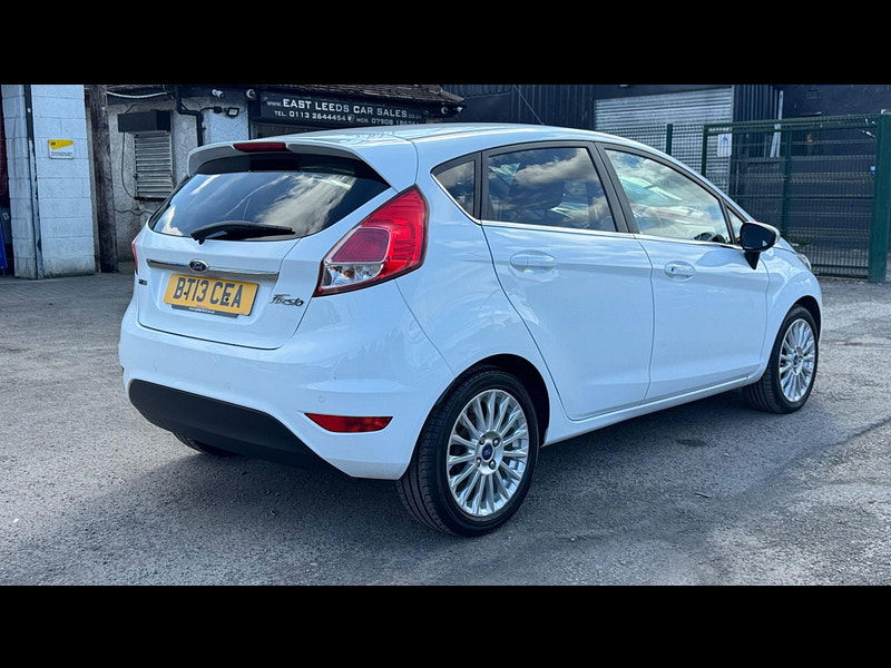 Ford Fiesta 1.0T EcoBoost Titanium Euro 5 (s/s) 5dr 5dr Manual 2025
