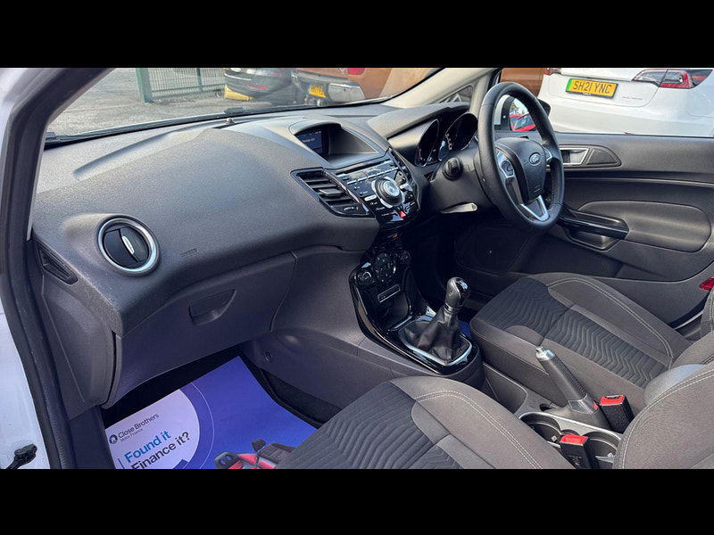 Ford Fiesta 1.0T EcoBoost Titanium Euro 5 (s/s) 5dr 5dr Manual 2025
