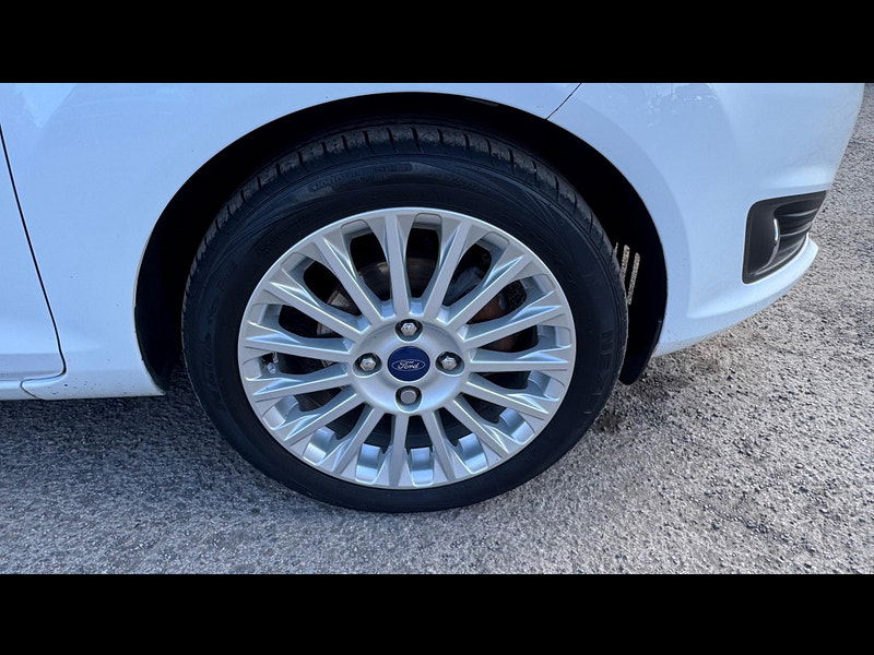 Ford Fiesta 1.0T EcoBoost Titanium Euro 5 (s/s) 5dr 5dr Manual 2025