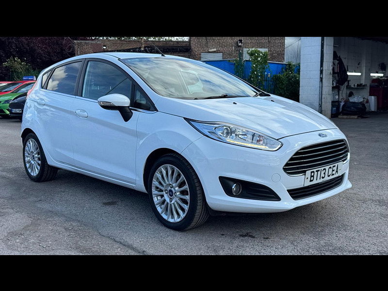Ford Fiesta 1.0T EcoBoost Titanium Euro 5 (s/s) 5dr 5dr Manual 2025