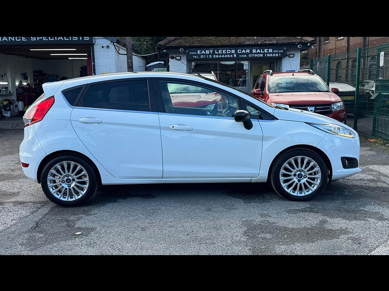 Ford Fiesta 1.0T EcoBoost Titanium Euro 5 (s/s) 5dr 5dr Manual 2025