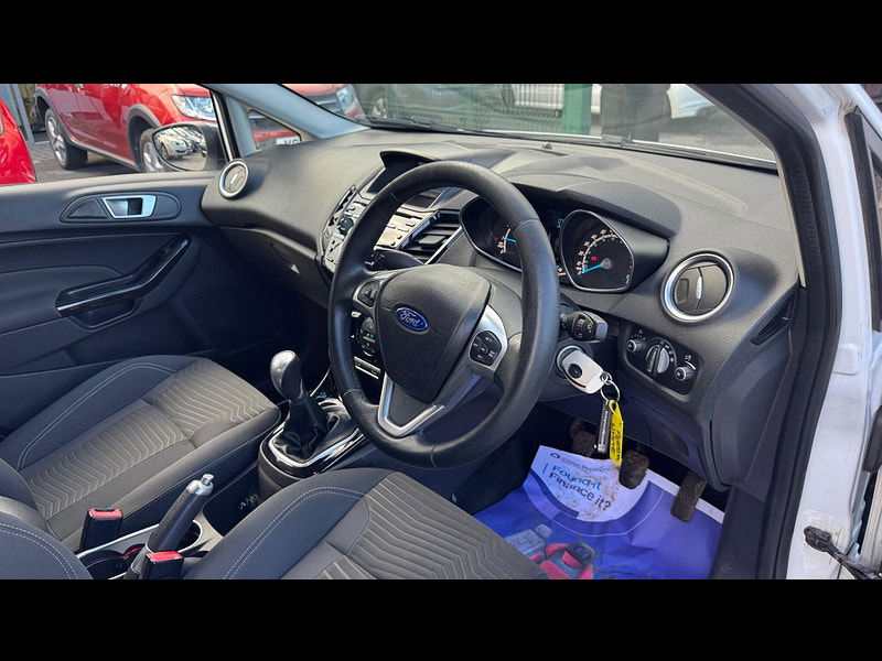 Ford Fiesta 1.0T EcoBoost Titanium Euro 5 (s/s) 5dr 5dr Manual 2025