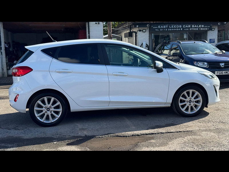 Ford Fiesta 1.0T EcoBoost Titanium Euro 6 (s/s) 5dr 5dr Manual 2025