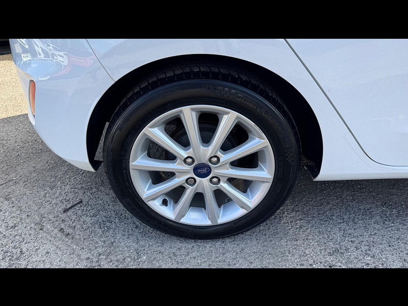 Ford Fiesta 1.0T EcoBoost Titanium Euro 6 (s/s) 5dr 5dr Manual 2025