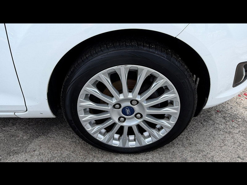 Ford Fiesta 1.0T EcoBoost Titanium Hatchback 5dr Petrol Manual Euro 5 (s/s) (100 ps) 5dr Manual 2026