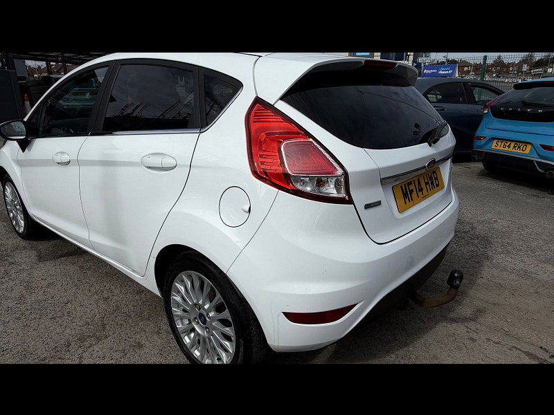 Ford Fiesta 1.0T EcoBoost Titanium Hatchback 5dr Petrol Manual Euro 5 (s/s) (100 ps) 5dr Manual 2026