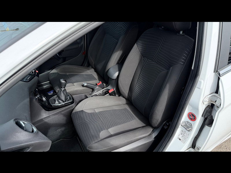 Ford Fiesta 1.0T EcoBoost Titanium Hatchback 5dr Petrol Manual Euro 5 (s/s) (100 ps) 5dr Manual 2026