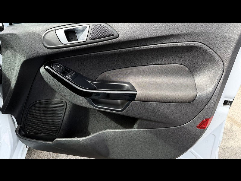 Ford Fiesta 1.0T EcoBoost Titanium Hatchback 5dr Petrol Manual Euro 5 (s/s) (100 ps) 5dr Manual 2026