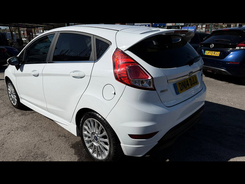 Ford Fiesta 1.0T EcoBoost Titanium Hatchback 5dr Petrol Manual Euro 5 (s/s) (100 ps) 5dr Manual 2026