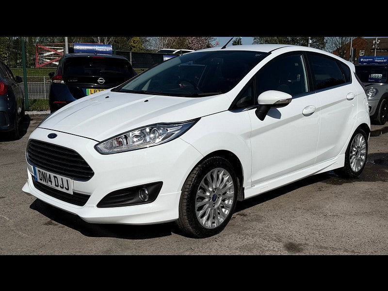 Ford Fiesta 1.0T EcoBoost Titanium Hatchback 5dr Petrol Manual Euro 5 (s/s) (100 ps) 5dr Manual 2026