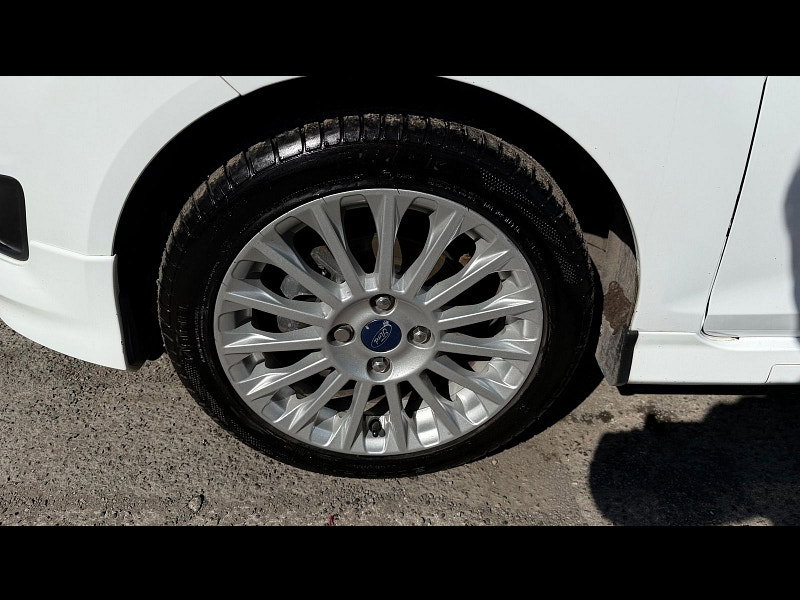 Ford Fiesta 1.0T EcoBoost Titanium Hatchback 5dr Petrol Manual Euro 5 (s/s) (100 ps) 5dr Manual 2026