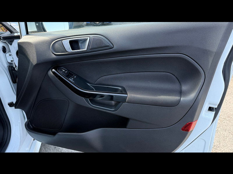 Ford Fiesta 1.0T EcoBoost Titanium Hatchback 5dr Petrol Manual Euro 5 (s/s) (100 ps) 5dr Manual 2026